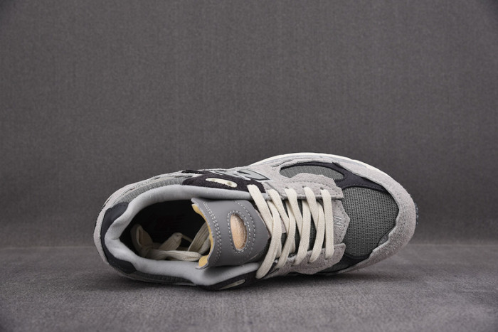 new balance 2002r protection pack rain cloud m2002rda