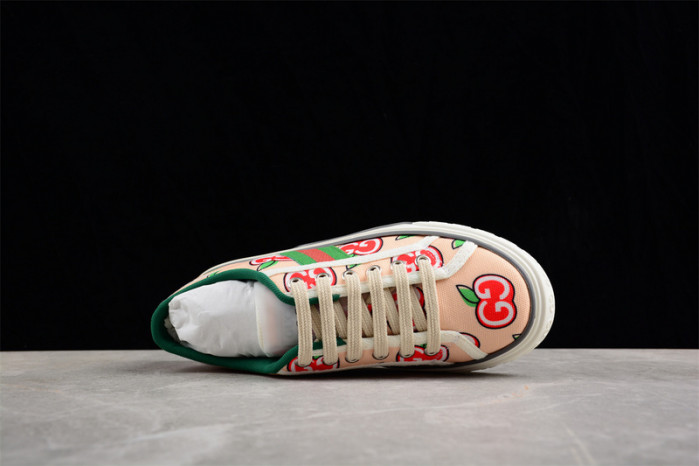 G*u*i low-top sneaker gu0613-035