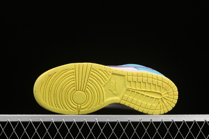 nike dunk low se easter candy (w) - dd1872-100