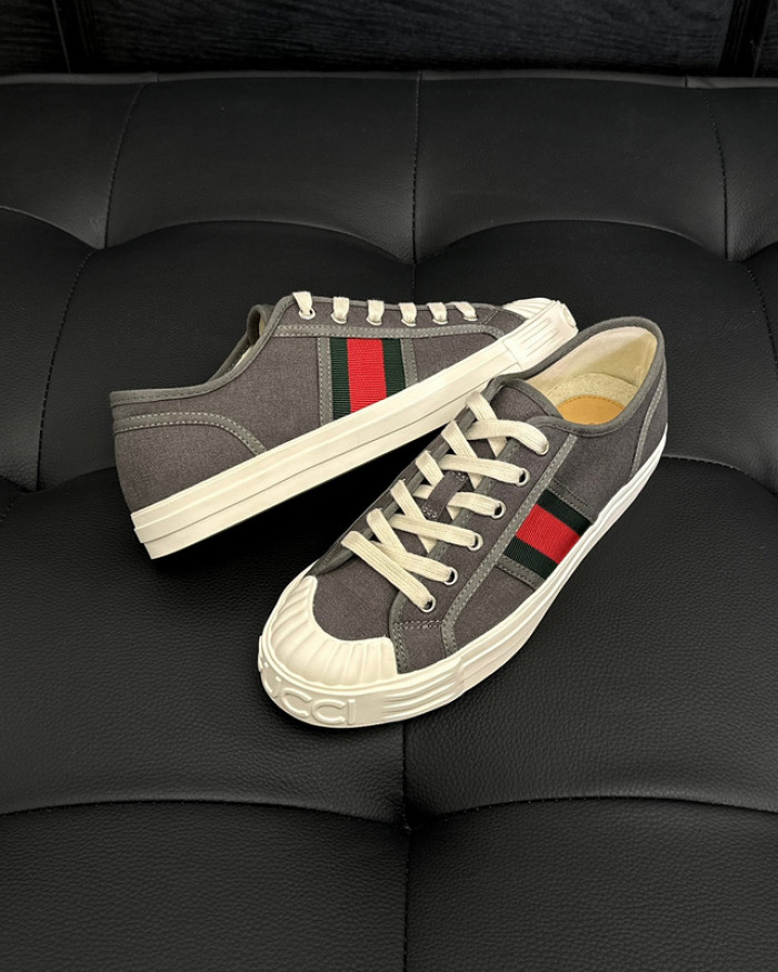 G*u*i low-top sneaker gu0613-024