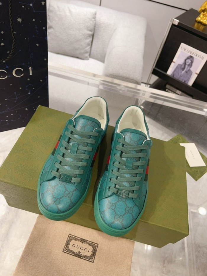 G*u*i low-top sneaker gu0613-010