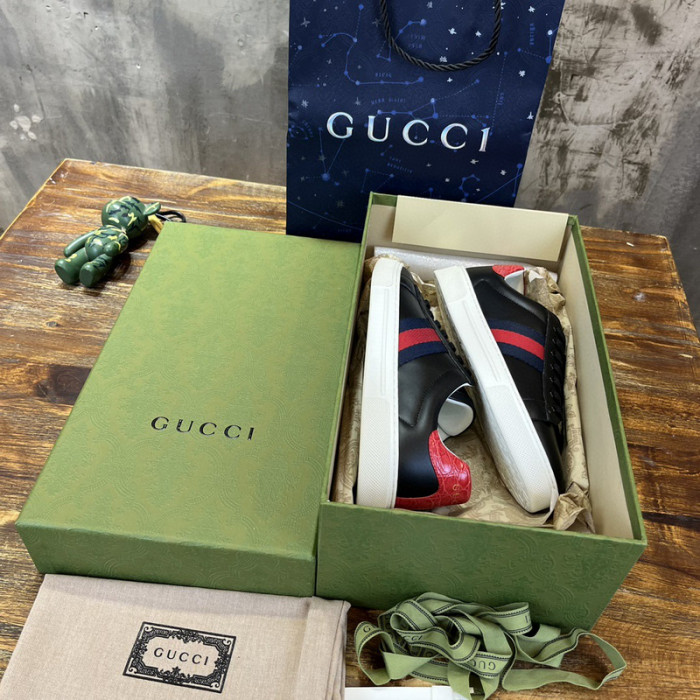G*u*i low-top sneaker gu0613-013