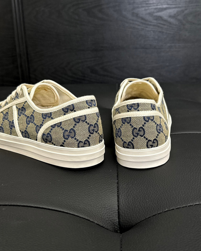 G*u*i low-top sneaker gu0613-025