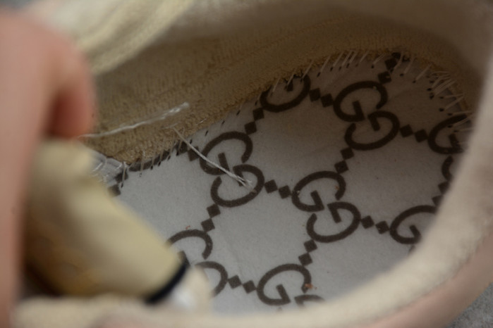 G*u*i ace embroidered low-top sneaker