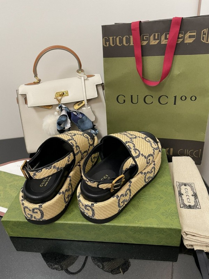 G*u*i slippers gu568-005