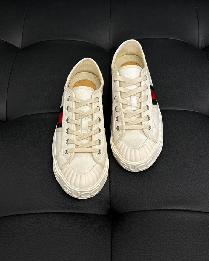 G*u*i low-top sneaker gu0613-023