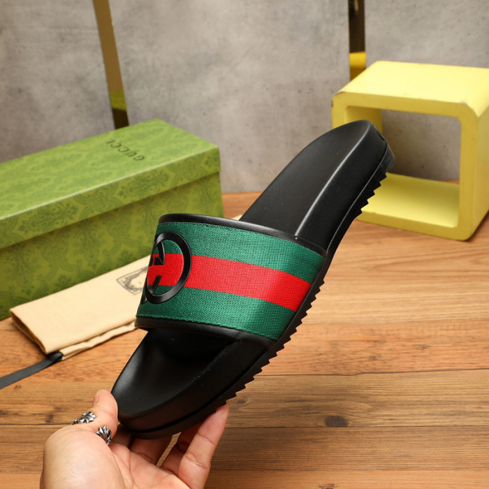 G*u*i slippers gu568-036