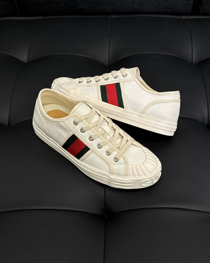 G*u*i low-top sneaker gu0613-023