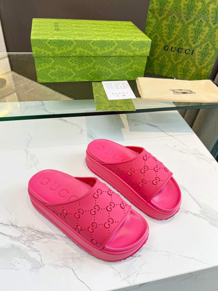 G*u*i slippers gu568-051
