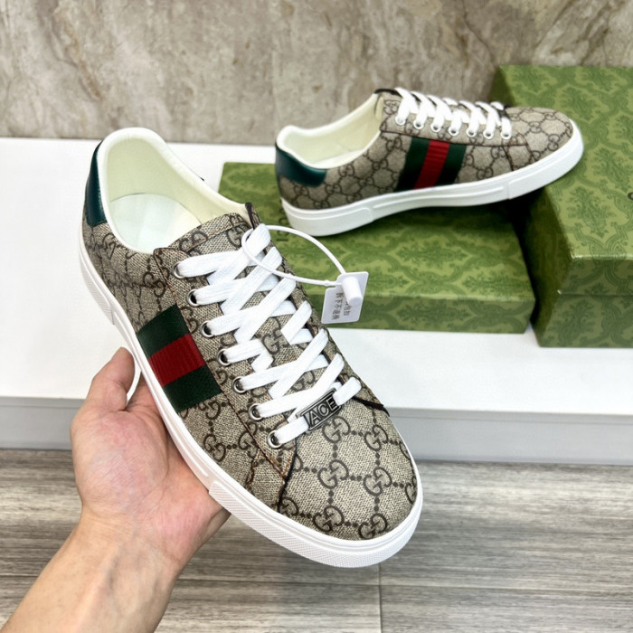 G*u*i low-top sneaker gu0613-018