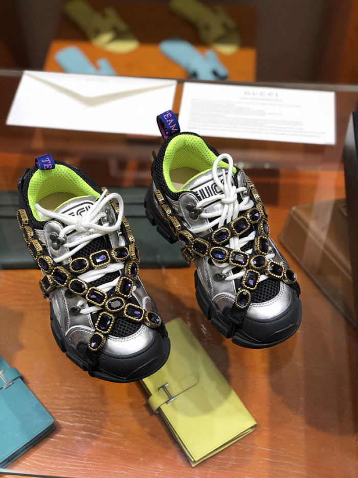 G*u*i sneaker