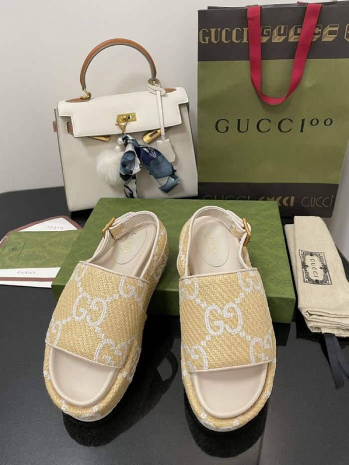 G*u*i slippers gu568-003