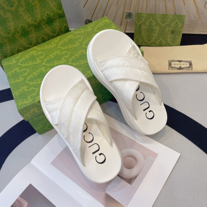 G*u*i slippers gu568-027