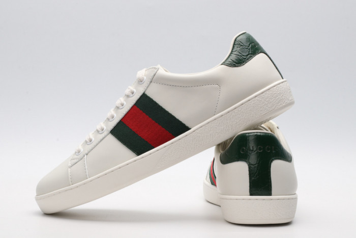 G*u*i ace embroidered low-top sneaker 429466a38g09064