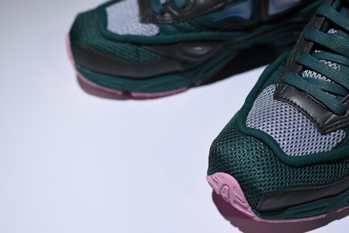 a*d*i*s raf simons ozweego ii brown blue aq2640