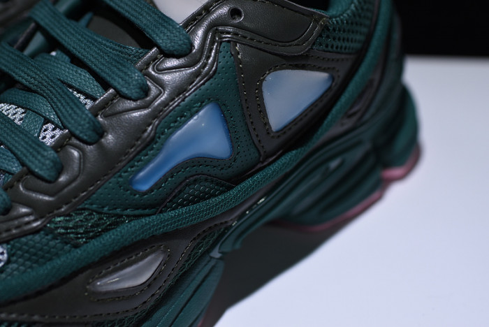 a*d*i*s raf simons ozweego ii brown blue aq2640